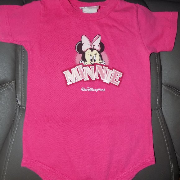 Disney Walt Disney World Minnie Mouse Pink Snap - Picture 1 of 3